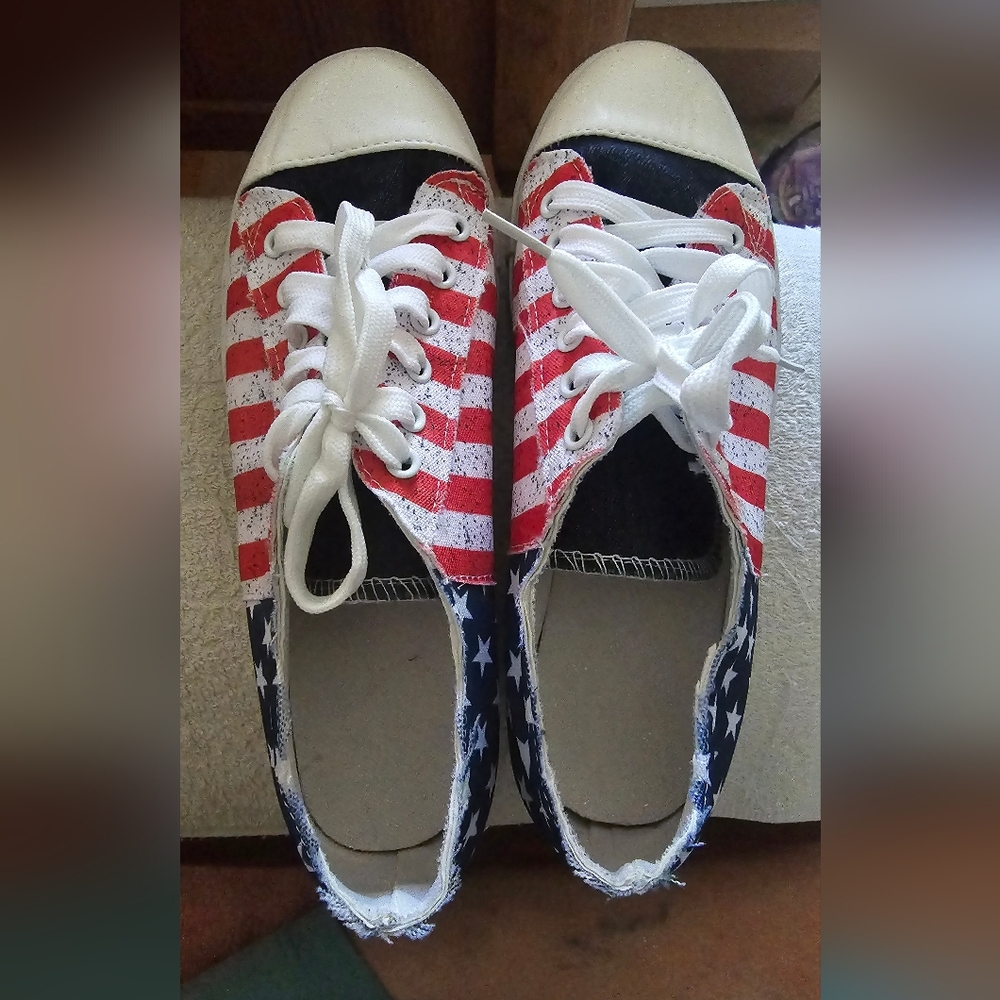 Patriotic Flag tennis shoes